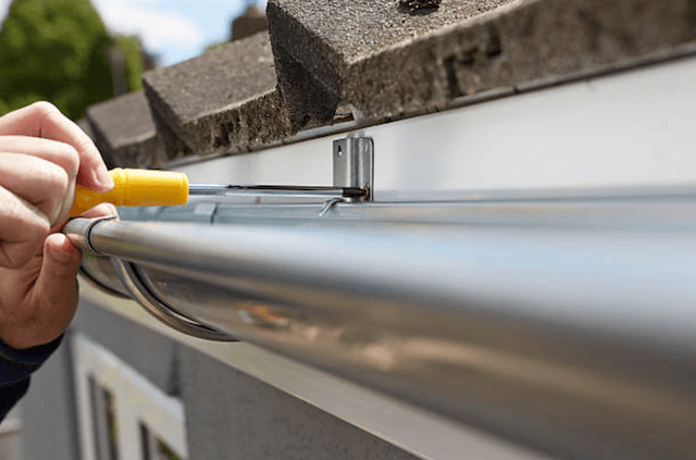 gutter repair rochester